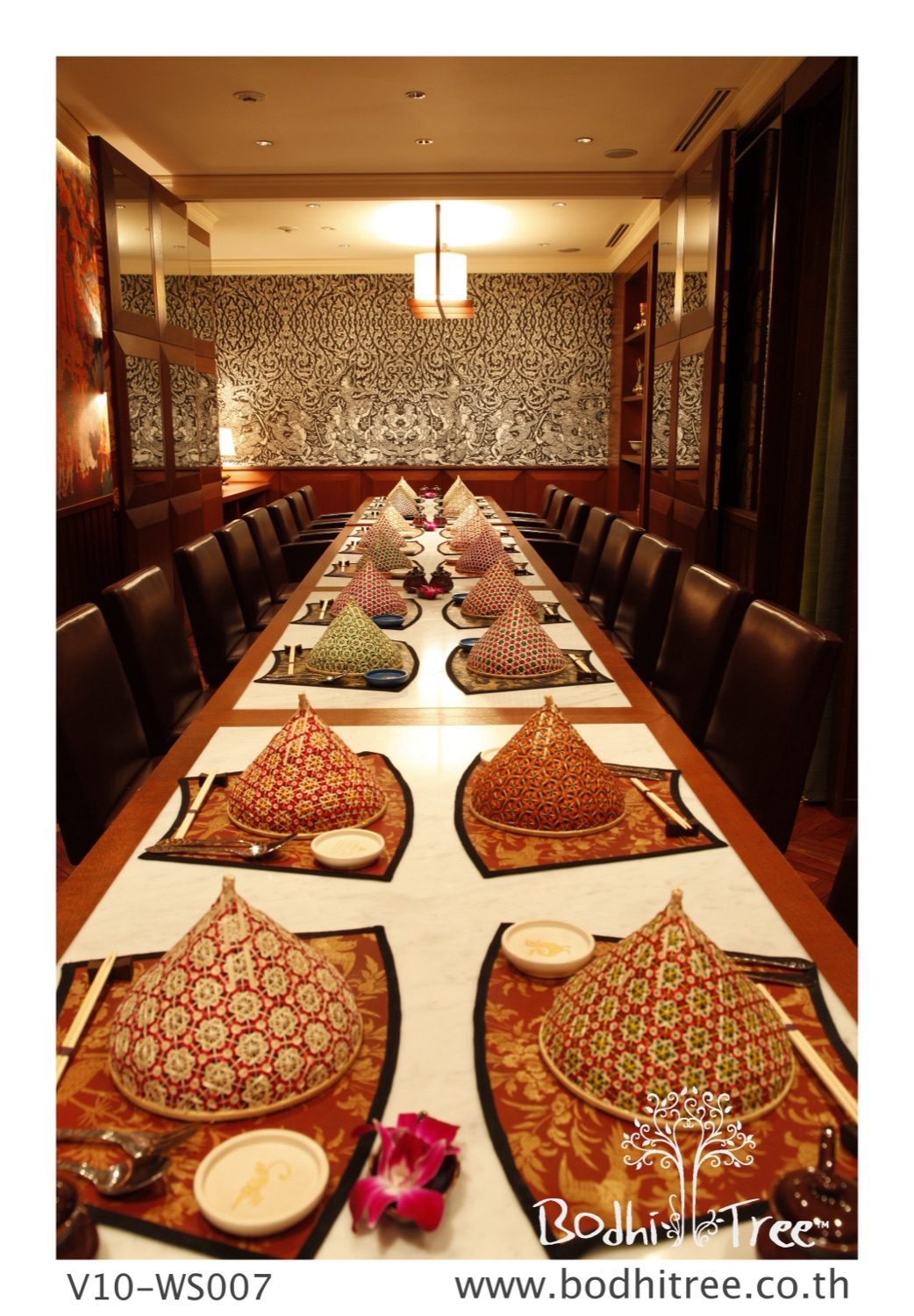 วอลเปเปอร์ลายไทย ร้าน Chedi Restaurant ญี่ปุ่น